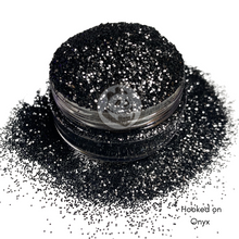 Load image into Gallery viewer, Hooked on Onyx glitter - Bouji Panda - Stay Bouji - Tumbler Glitter