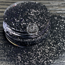 Load image into Gallery viewer, Hooked on Onyx glitter - Bouji Panda - Stay Bouji - Tumbler Glitter
