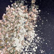 Load image into Gallery viewer, Gold Fashioned Glitter - Bouji Panda - Stay Bouji - Tumbler Glitter