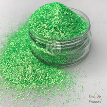 Load image into Gallery viewer, Kiwi be friends - Bouji Panda - Stay Bouji - Tumbler Glitter