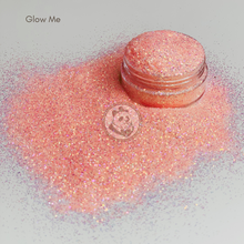 Load image into Gallery viewer, Glow Me - Glow in the dark glitter - Bouji Panda - Stay Bouji - Tumbler Glitter