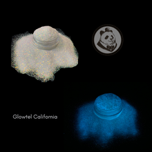 Load image into Gallery viewer, Glowtel California - Glow in the dark glitter - Bouji Panda - Stay Bouji - Tumbler Glitter