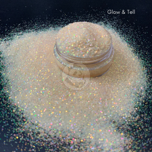 Load image into Gallery viewer, Glow and Tell - Glow in the dark glitter - Bouji Panda - Stay Bouji - Tumbler Glitter