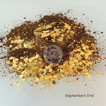 Load image into Gallery viewer, September's End glitter - Bouji Panda - Stay Bouji - Tumbler Glitter